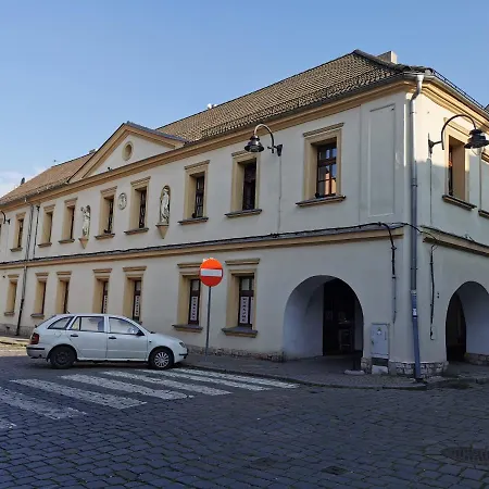 Gliwicka 5 W Samym Sercu Tarnowskich Gór Hotel